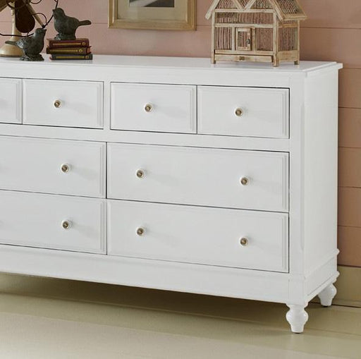 Hillsdale Furniture Lake House 8 Drawer Dresser in White image