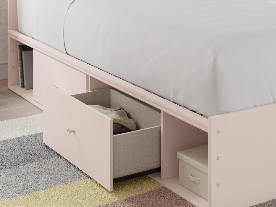 Wistenpine Upholstered Bed with Storage