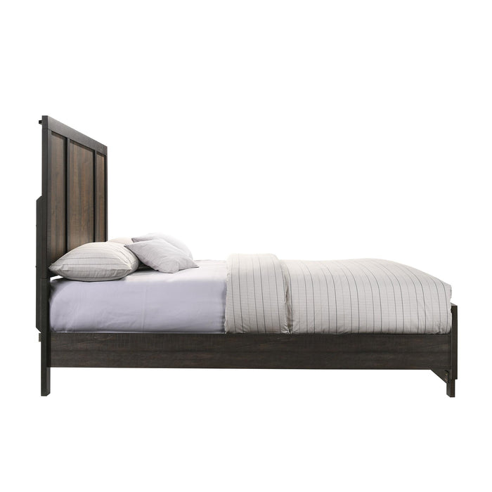 Harlington Queen Panel Bed