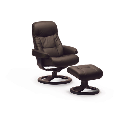Classic Comfort Collection 895501 Small Recliner with Footstool image