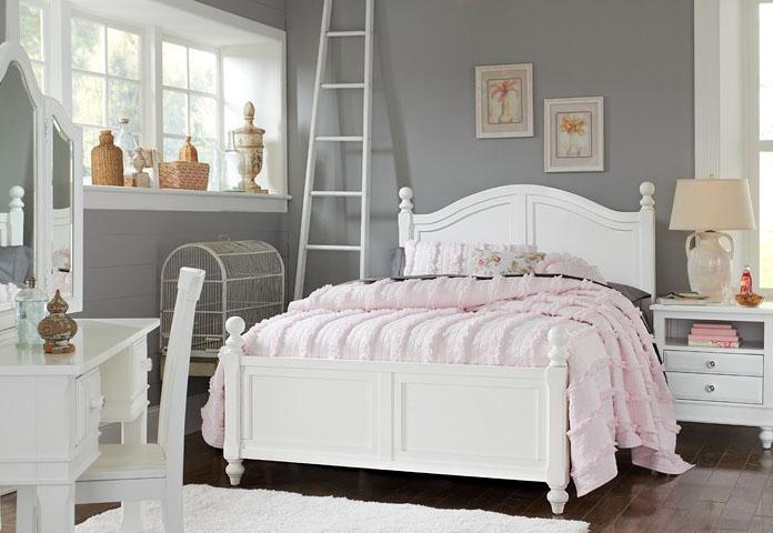 Hillsdale Furniture Lake House Payton Full Arch Bed in White