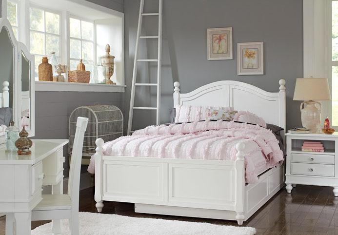 Hillsdale Furniture Lake House Payton Full Arch Bed with Trundle in White